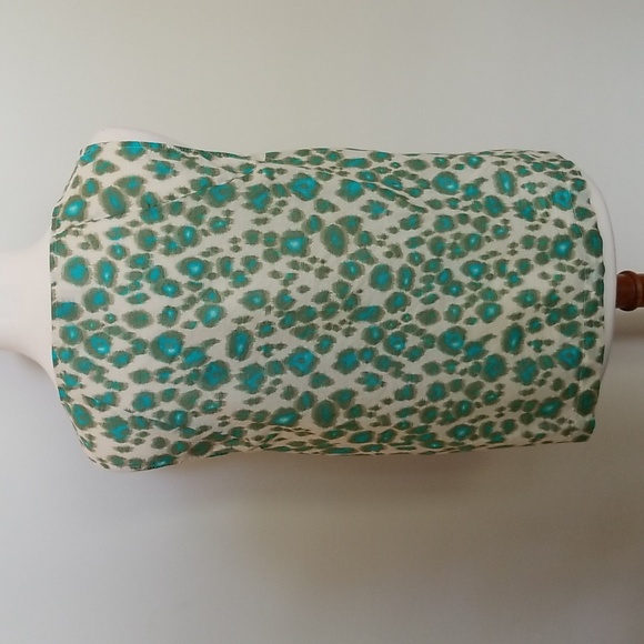 Ann Taylor LOFT Sleeveless Top - Picture 7 of 10